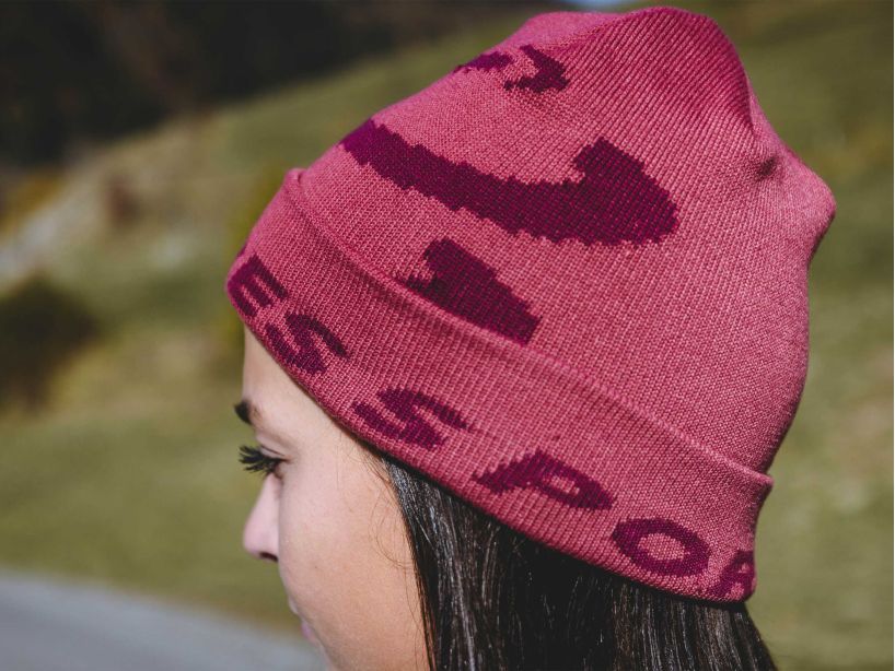 CASUAL BEANIE - BURGUNDY
